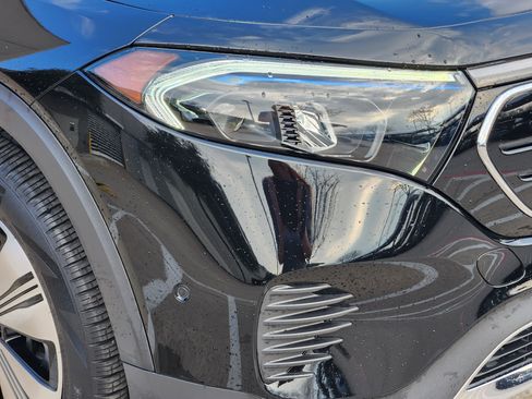 Certified 2023 Mercedes-Benz EQB 300 4MATIC image 7