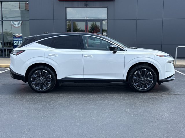 Certified 2026 Nissan Murano Platinum w/ Cargo Package AWD/4WD image 2