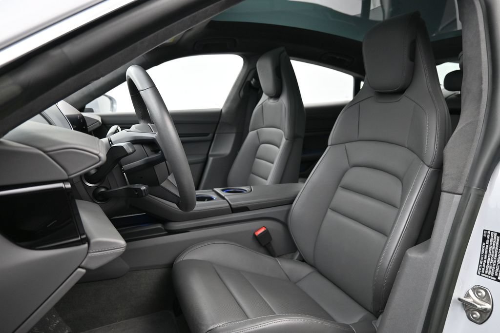 Certified 2022 Porsche Taycan Turbo AWD/4WD image 5