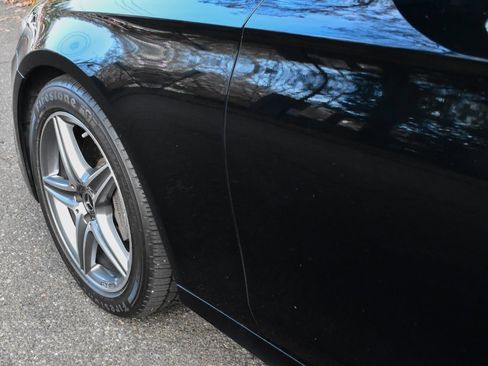 Used 2018 Mercedes-Benz E 300 E 300 image 37