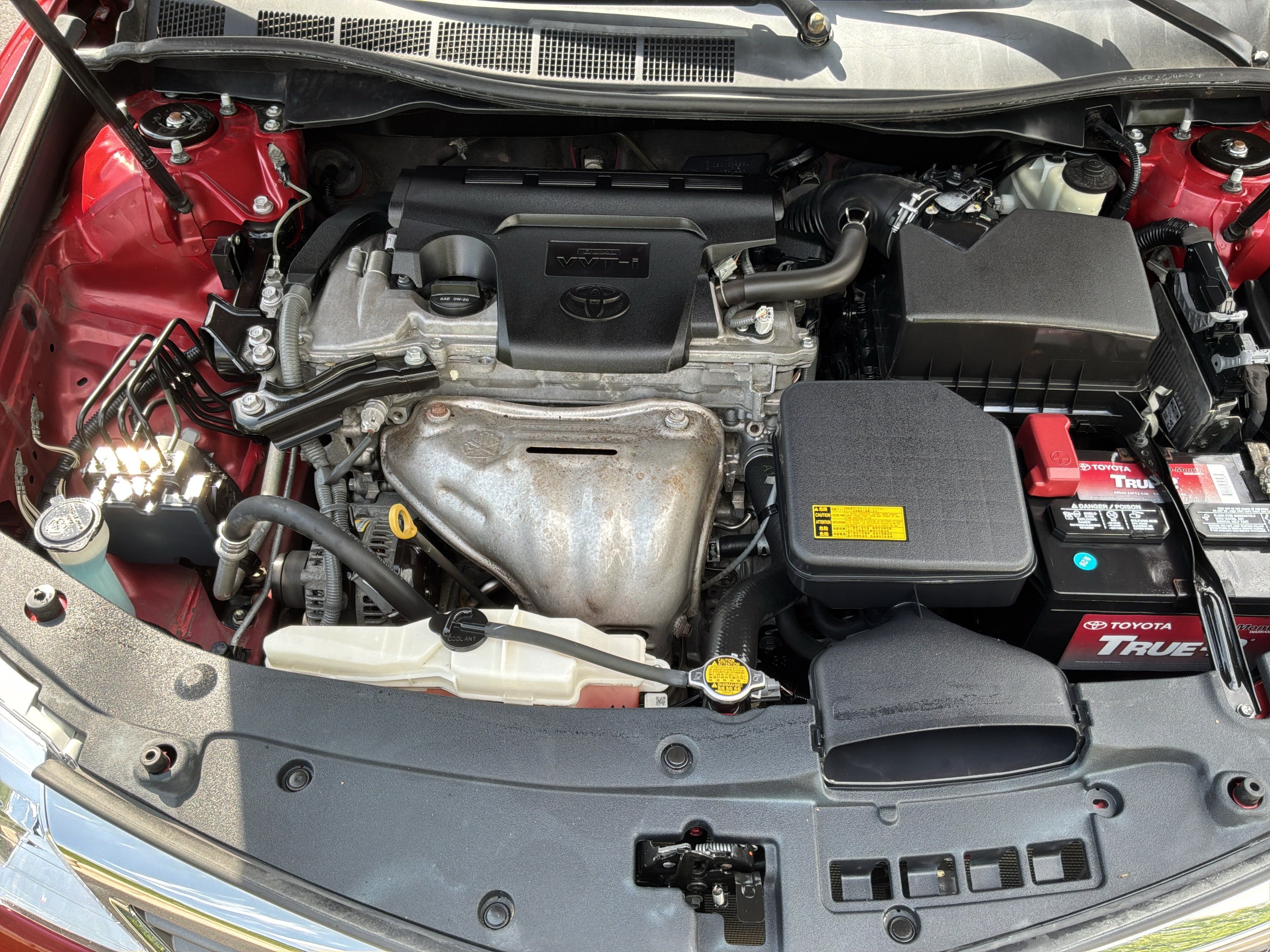 Used 2014 Toyota Camry FWD image 33