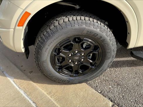 New 2025 Ford Ranger Lariat w/ FX4 Off-Road Package AWD/4WD image 12