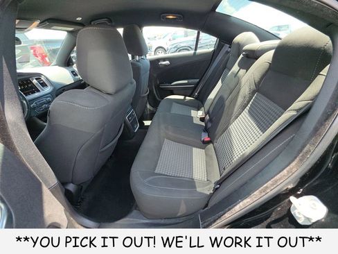 Used 2023 Dodge Charger SXT RWD image 4