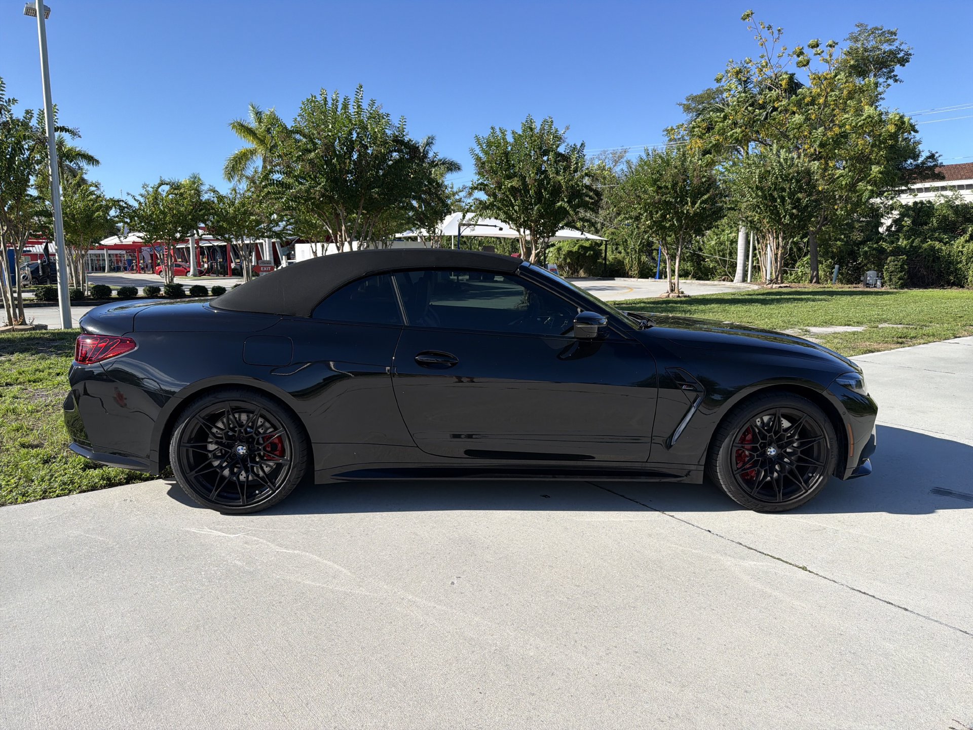 Used 2026 BMW M4 xDrive Competition w/ Executive Package AWD/4WD image 3