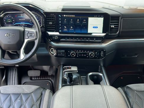 Used 2024 Chevrolet Silverado 1500 RST w/ All Star Edition Plus AWD/4WD image 17