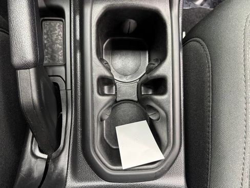 Used 2021 Jeep Wrangler Unlimited Sport image 22