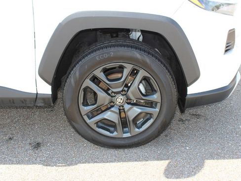 Used 2024 Toyota RAV4 Adventure AWD/4WD image 5