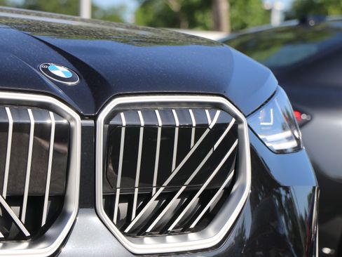 Certified 2025 BMW X3 xDrive30i w/ Convenience Package image 6