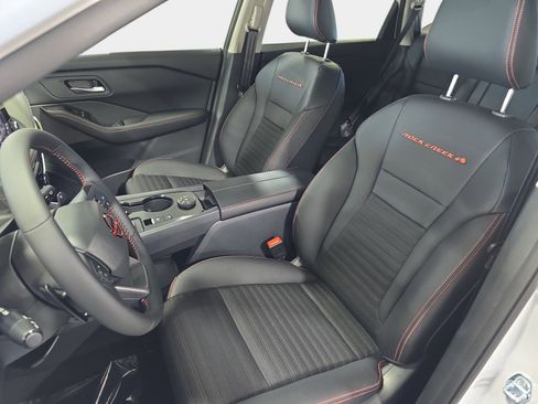 New 2026 Nissan Rogue SV AWD/4WD image 15