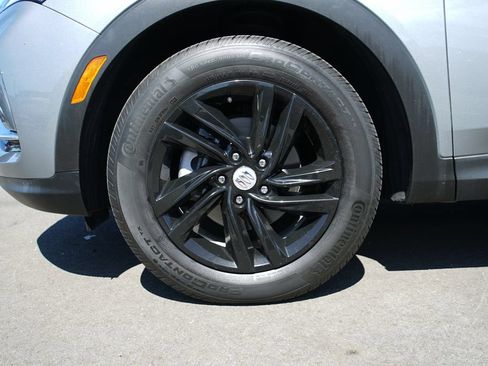 Used 2024 Buick Envista Preferred w/ Convenience II Package FWD image 28