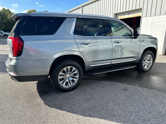 Used 2025 GMC Yukon Denali AWD/4WD image 5