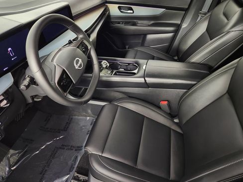 Certified 2025 Nissan Murano SL AWD/4WD image 11