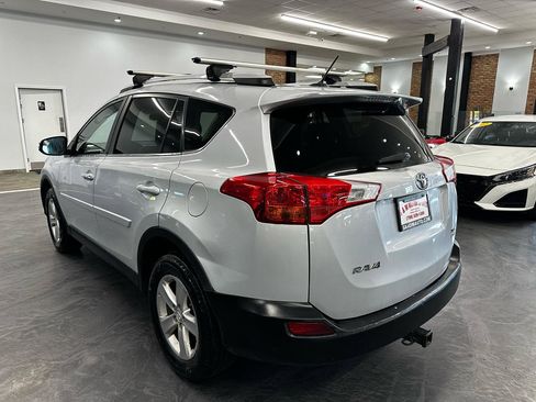 Used 2014 Toyota RAV4 XLE AWD/4WD image 7