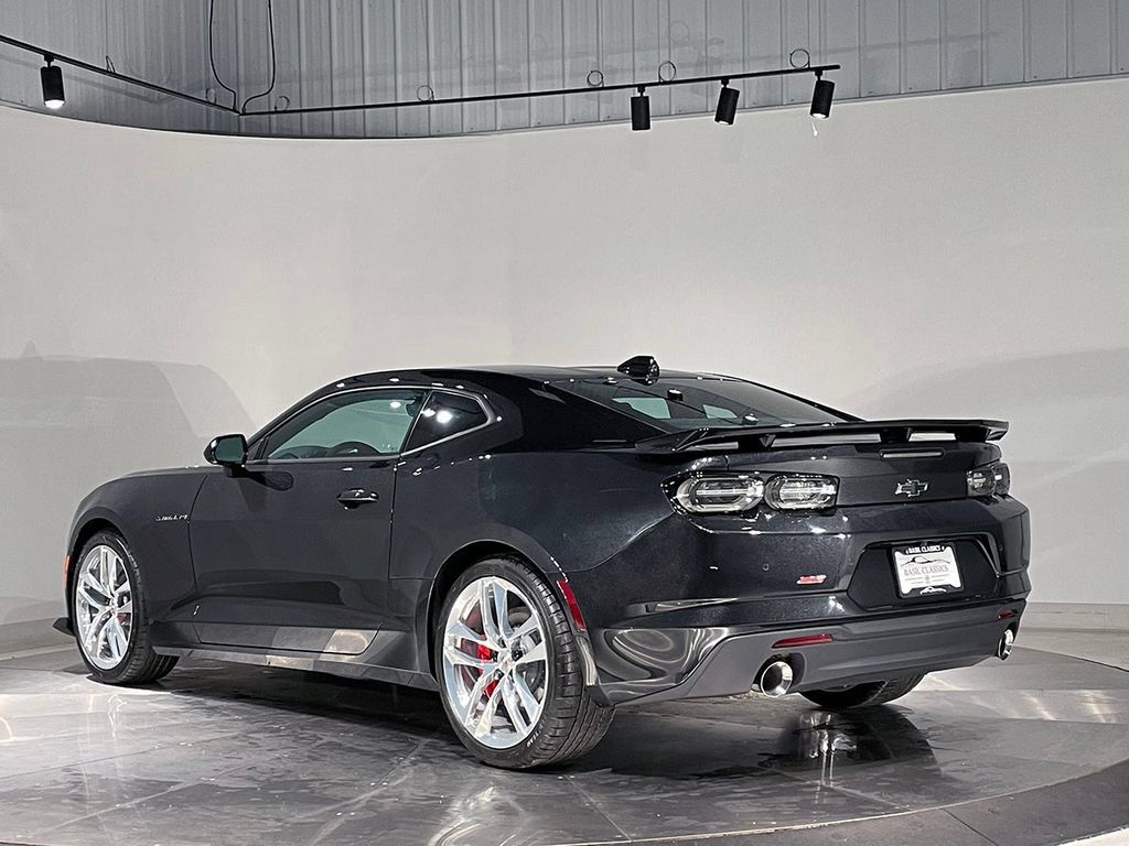 Used 2024 Chevrolet Camaro SS RWD image 9