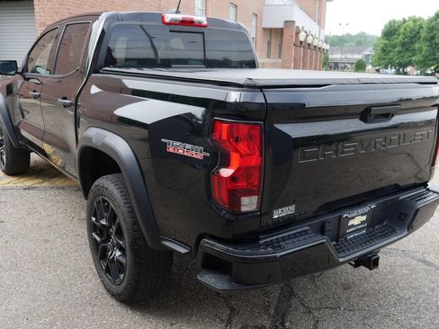 Used 2024 Chevrolet Colorado Trail Boss w/ LPO, Dark Essentials Package AWD/4WD image 5