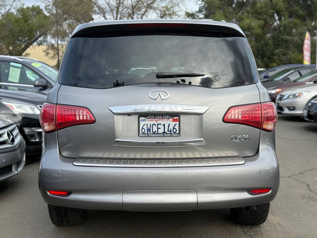 Used 2012 INFINITI QX56 4WD w/ Theater Pkg image 12