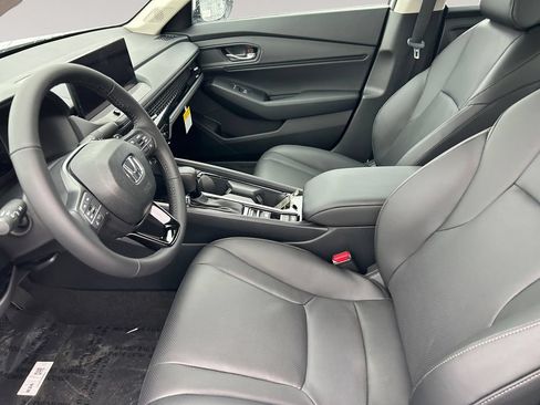 New 2026 Honda Accord EX-L image 9