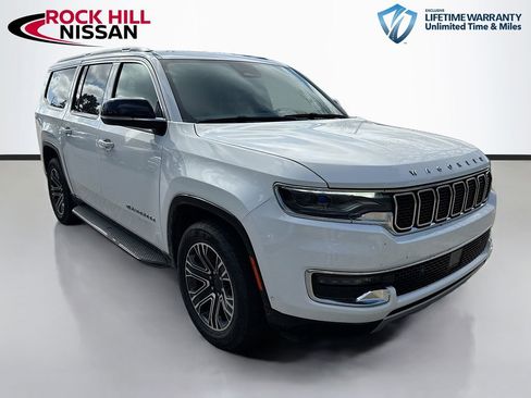 Used 2024 Jeep Wagoneer L Series II image 1