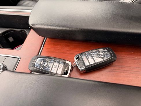 Used 2021 Lincoln Navigator L Reserve AWD/4WD image 52
