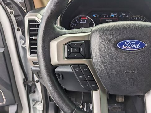 Certified 2022 Ford F250 Lariat image 29