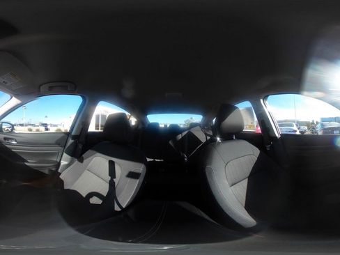 Used 2025 Nissan Altima 2.5 SV image 42