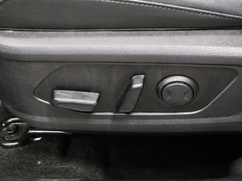 Used 2023 Kia Sportage EX image 24