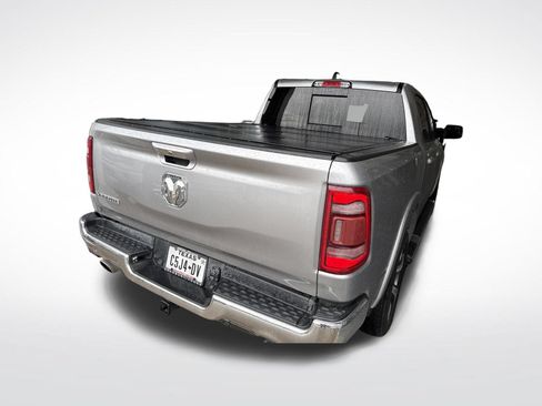 Used 2019 RAM 1500 Laramie RWD image 7