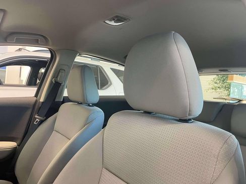 Used 2021 Honda HR-V LX image 19