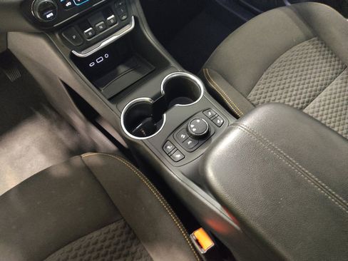 Used 2021 GMC Terrain SLE w/ Driver Convenience Package AWD/4WD image 26