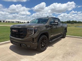 Used 2024 GMC Sierra 1500 Elevation w/ Preferred Package AWD/4WD video 1
