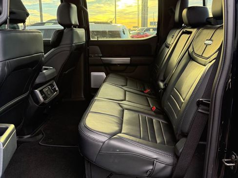 Used 2025 Ford F250 Platinum image 12