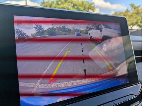 Used 2024 Jeep Compass Latitude image 26