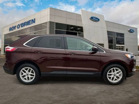 Certified 2022 Ford Edge SEL w/ Convenience Package image 6