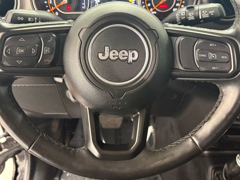 Used 2022 Jeep Wrangler Unlimited Sport AWD/4WD image 38