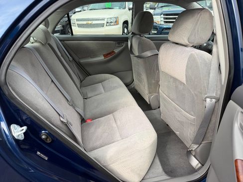 Used 2005 Toyota Corolla LE image 23