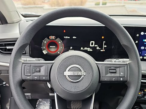 New 2026 Nissan Kicks SV w/ SV Premium Package AWD/4WD image 15