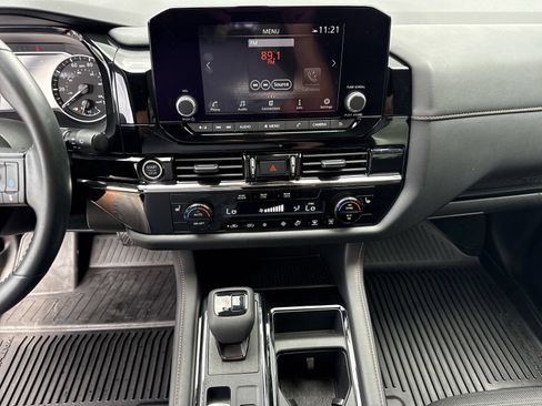 Used 2024 Nissan Pathfinder Rock Creek AWD/4WD image 30