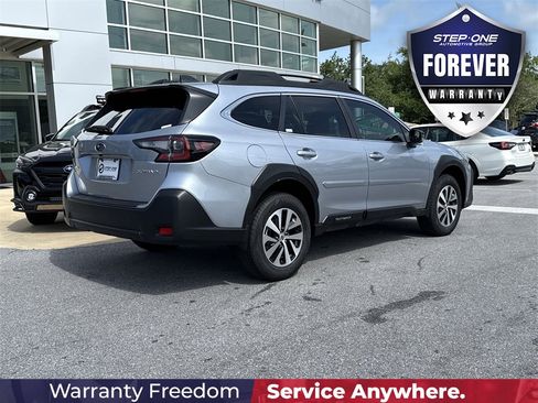 New 2025 Subaru Outback Premium image 8