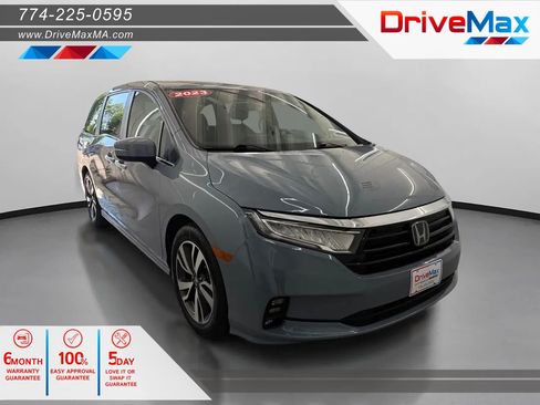 Used 2023 Honda Odyssey Touring image 1