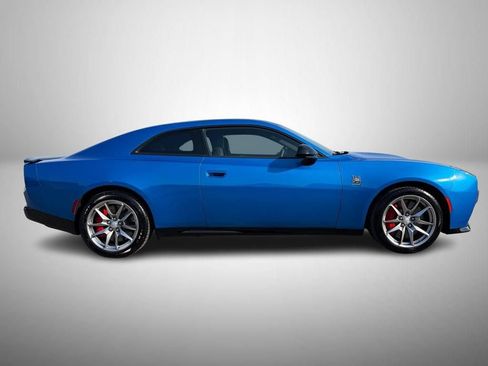Used 2025 Dodge Charger Daytona Scat Pack w/ Track Pack AWD/4WD image 5