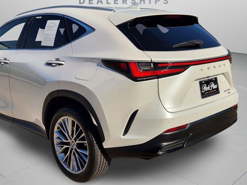 Certified 2025 Lexus NX 350 AWD w/ Cold Area Package image 29