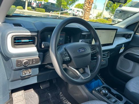 Certified 2025 Ford Maverick XLT w/ 4K Tow Package AWD/4WD image 22