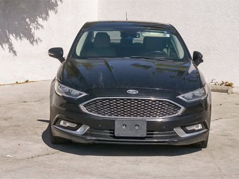 Used 2017 Ford Fusion Platinum image 2