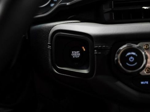Used 2025 Jeep Wrangler Unlimited Rubicon w/ Safety Group AWD/4WD image 62