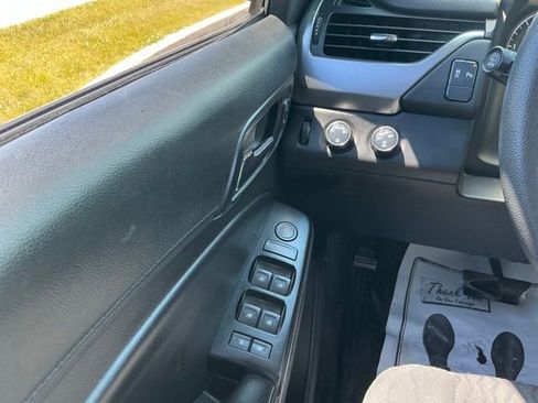 Used 2015 Chevrolet Tahoe 4WD w/ Remote Keyless Entry Package image 24