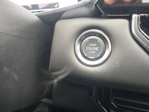 New 2026 GMC Canyon Elevation w/ Convenience Package image 31