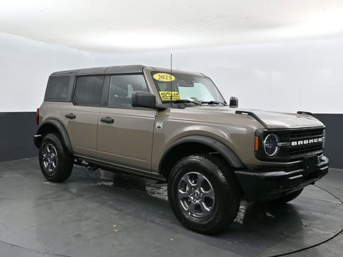 Used 2025 Ford Bronco Big Bend image 5