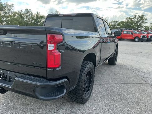 Used 2024 Chevrolet Silverado 1500 RST w/ Convenience Package II AWD/4WD image 4