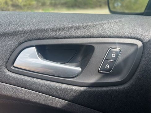 Used 2013 Ford C-MAX SEL image 28