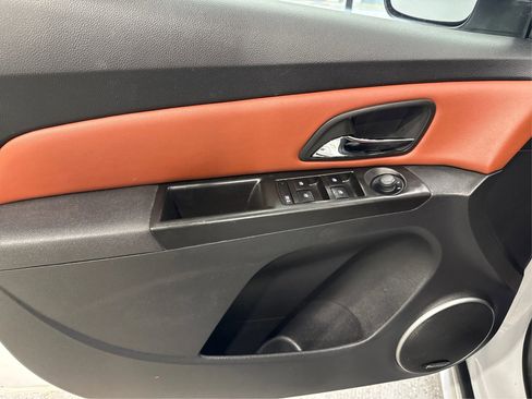 Used 2012 Chevrolet Cruze LT w/ RS Package image 20